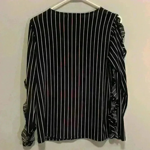 Banana Republic Blouse Navy & White Striped Long Sleeve Ruffle Cut Outs Medium - Picture 3 of 3